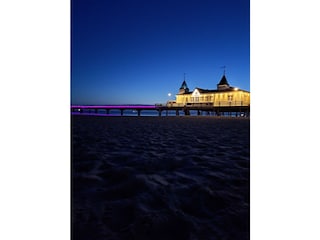 Ahlbecker Seebrücke am Abend