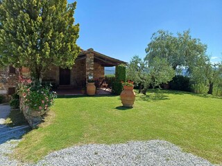 Appartement Bucine Buitenaudio-opname 9