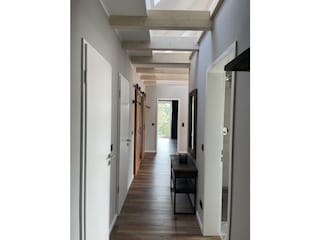 Wohnungsflur Blickrichtung Schlafzimmer