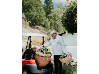 Delivery of goods for the Slow Food kitchen