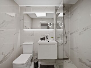 Badezimmer 2 mit Rainshower Dusche