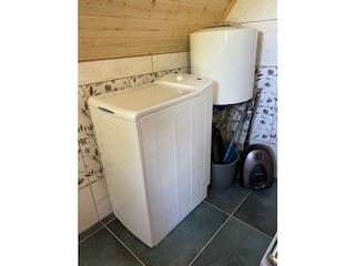 Waschmaschine im Dachstudio