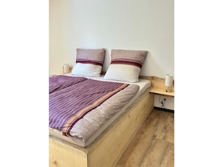 Schlafzimmer UG 1,40 x 2,00