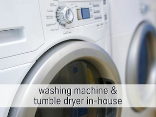 Waschmaschine mit intergrierten Trockner im Haus