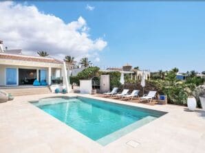 Ferienhaus Luxury villa with private pool for 12 guests - Sa Torre - image1