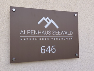 Willkommen im Alpenhaus Seewald