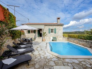 Villa Tinjan Buitenaudio-opname 5