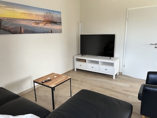Sitzecke mit Fernseher