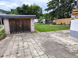 Parkplatz am Haus