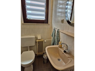 EG: Gäste WC