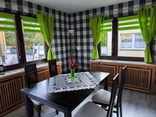 EG Wohnzimmer. Esstisch (ausziehbar, erweiterbar)