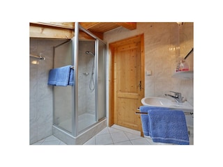 Bad mit Dusche