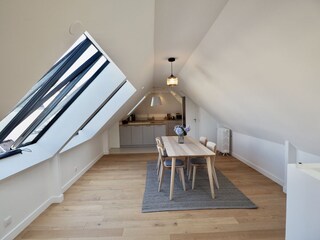 Dining room on the mezzanine