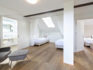 Schlafzimmer - Badezimmer