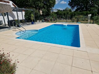 Appartement Alès Buitenaudio-opname 1
