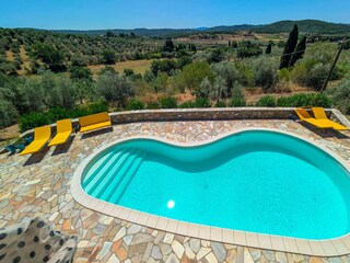 Villa Suvereto Outdoor Recording 5