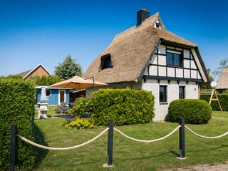 Reetdachhaus mit Gartengrundstück