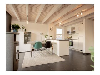 Modernes Wohn- Esszimmer im Dock 61 in Nordhorn