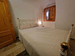 Schlafzimmer 3
