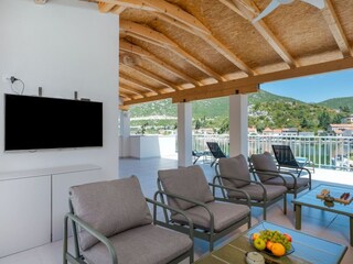 Villa Rogotin Outdoor Recording 4