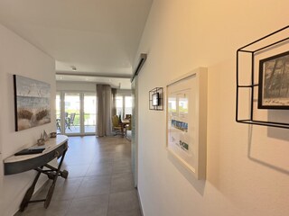 Blick vom Flur zum Wohn / Essbereich Dünenhus