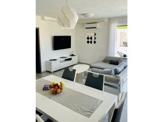 Ferienhaus Hreljići Ausstattung 14
