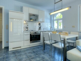 Essbereich mit Küchenzeile