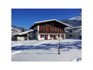 Haus im Winter