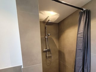 Dusche