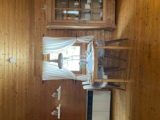 Wohnzimmer / Essbereich