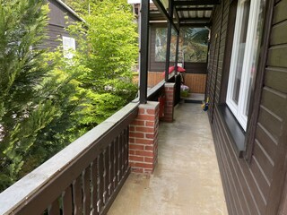 Seitlicher Zugang Balkon