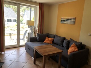 Sitzbereich mit neuer Eckcouch