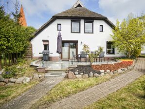 Ferienhaus Haus: Terrasse, Meerblick - Altefähr - image1