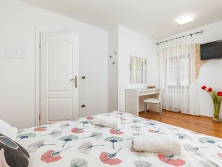 Villa Jakovici Features 37