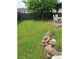 Ferienhaus Mittendrin Neuhütten Muhl Garten..