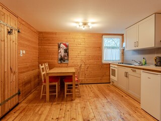 Essbereich mit Küchenzeile