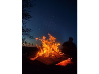 Abendliches Lagerfeuer