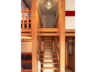 Treppenaufgang zur Empore