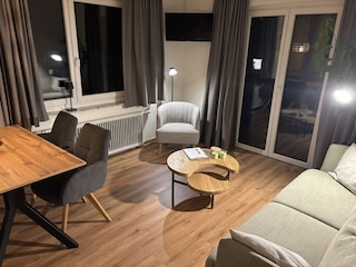 Wohn- und Esszimmer