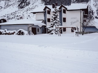 Blick von der Loipe aus, Hausansicht