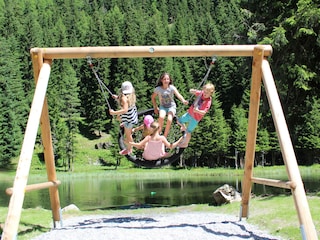 Kinderspielplatz, Berge, Aktivurlaub, Paznaun-Ischgl