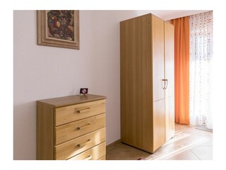 EG Schlafzimmer 2, Schrank