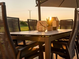 Eßtisch im Außenbereich