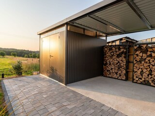 Fahrradunterstand inkl. Lademöglichkeiten