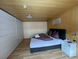 Zimmer 3 - Doppelzimmer mit privat Badezimmer