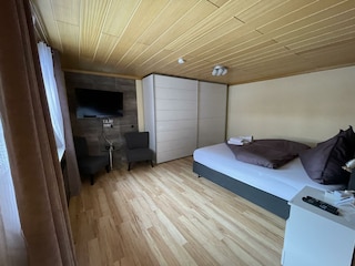 Zimmer 3 - Doppelzimmer mit privat Badezimmer