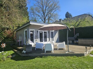 Sitzgelegenheit im Garten (2)