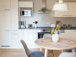 Küche und Essbereich