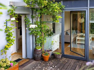 Eingangsbereich und Terrassenausgang