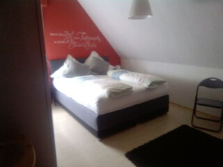 Schlafzimmer 2. 160 X 200 Bett